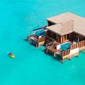 https://royalton-chic-antigua-all-inclusive-resort-adults-only.comcaribbean.com