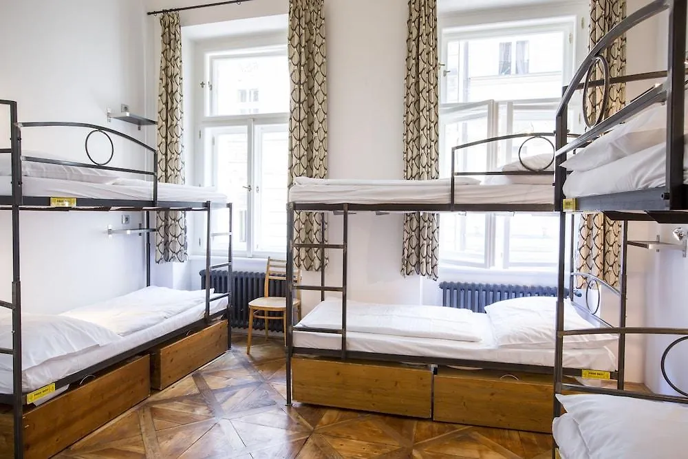 Sophie'S Hostel Prague