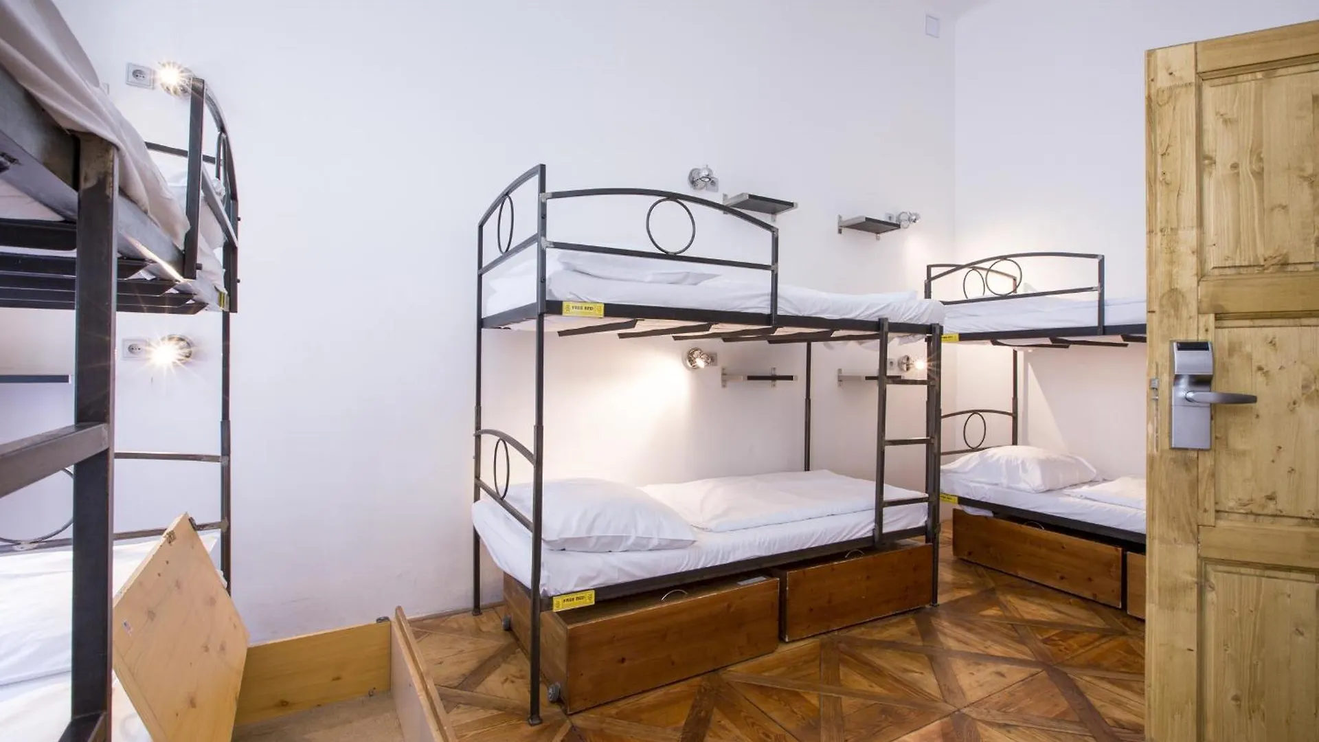 Sophie'S Hostel Prague