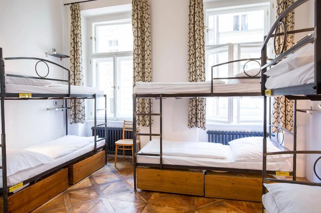 Sophie'S Hostel Prague 0*,